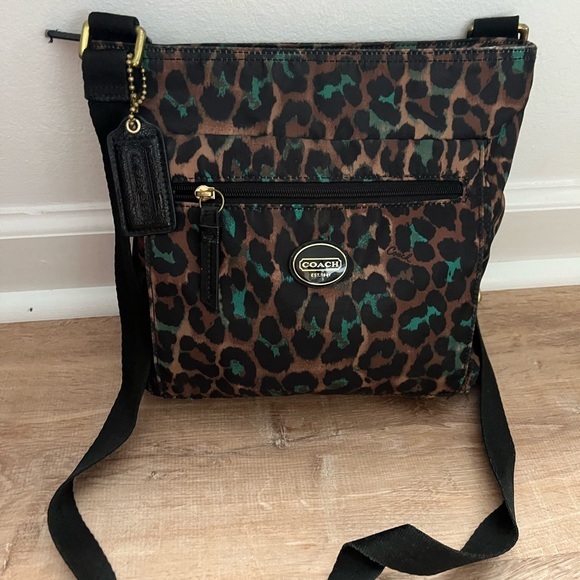 *SOLD* Coach Ocelet Leopard Print File Nylon Crossbody Bag F77479 - Picture 7 of 10